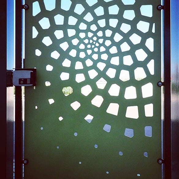 Parametric gate