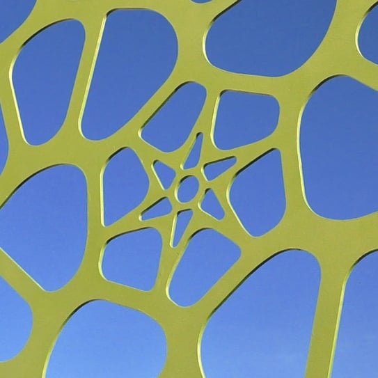 Parametric gate